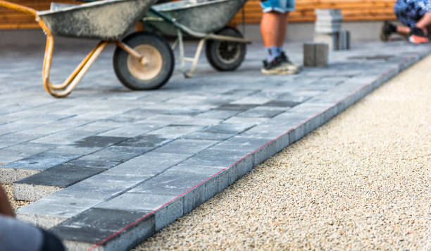 Best Residential Driveway Paver Services  in Fairbury, IL